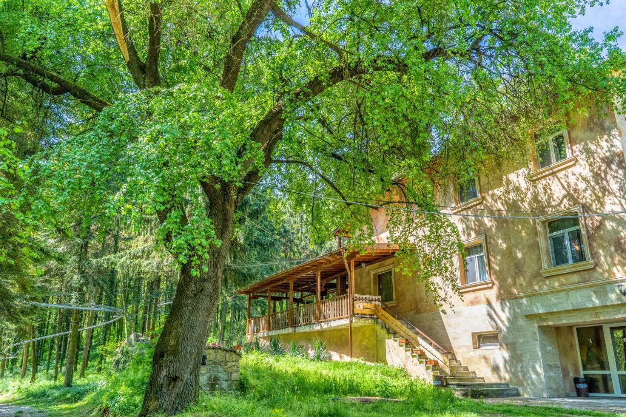 Крушун - Единствена На Метри От Водопадите, Krushun - The Only Stay Just Meters From The Waterfalls Κρουσούνα Εξωτερικό φωτογραφία