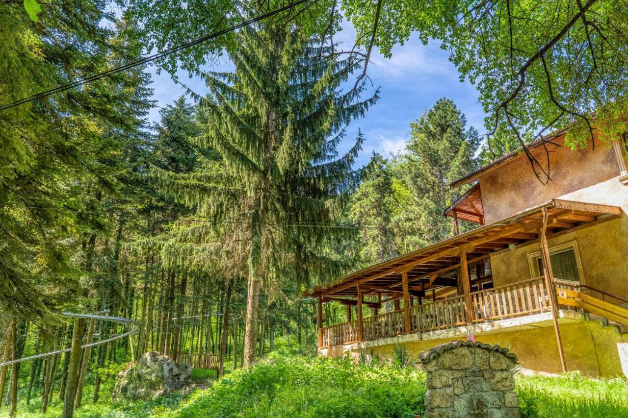 Крушун - Единствена На Метри От Водопадите, Krushun - The Only Stay Just Meters From The Waterfalls Κρουσούνα Εξωτερικό φωτογραφία